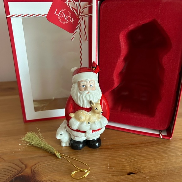 Lenox Santa 🎅 Ornament - Picture 2 of 13